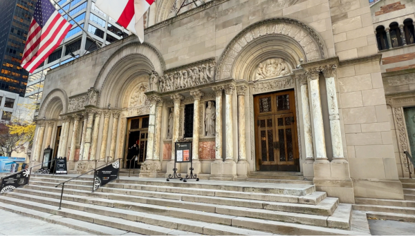 main entrance of St. Bartholomew’s Church on Park Avenue in New York City