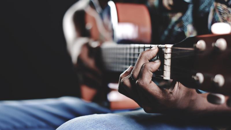 Mississippi Blues guitar player.